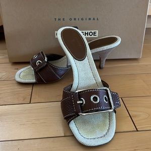 Woman shoes, slide, about 2 1/2 inches high